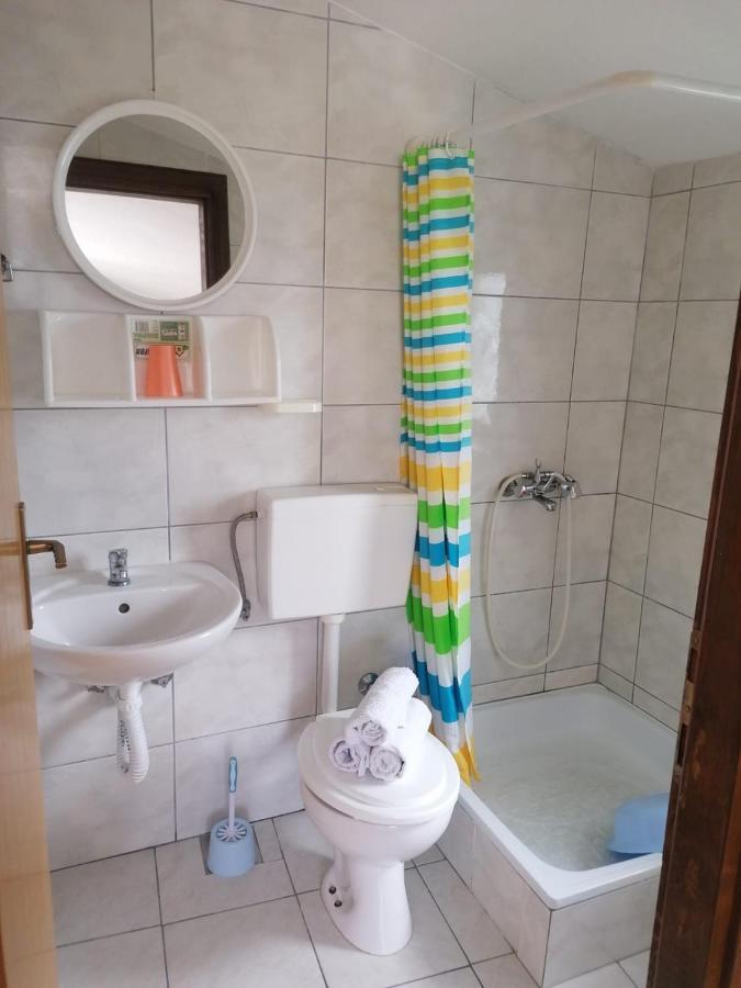 Appartamento Marinella Baška Voda Esterno foto