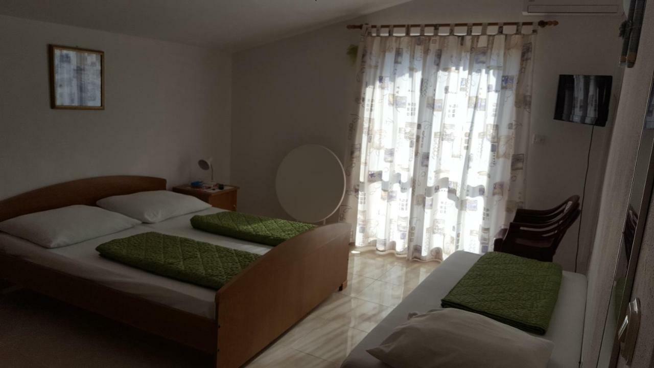 Appartamento Marinella Baška Voda Esterno foto