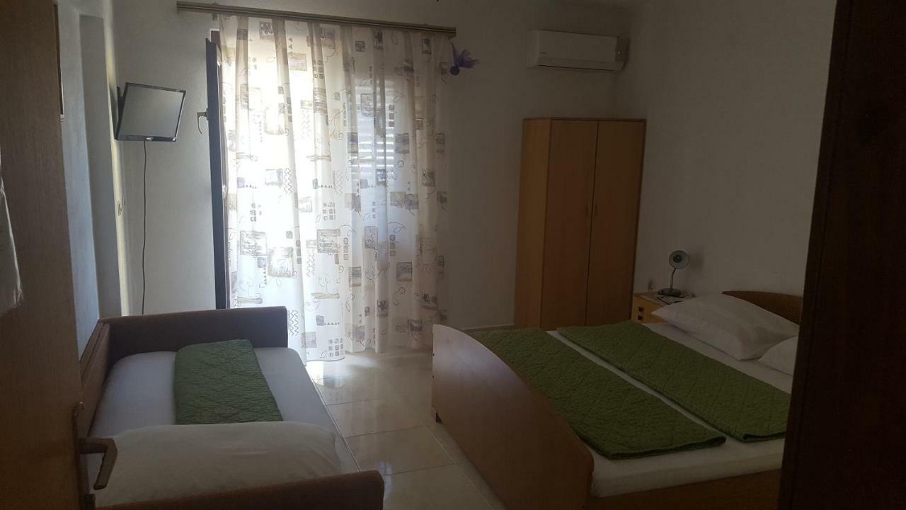 Appartamento Marinella Baška Voda Esterno foto